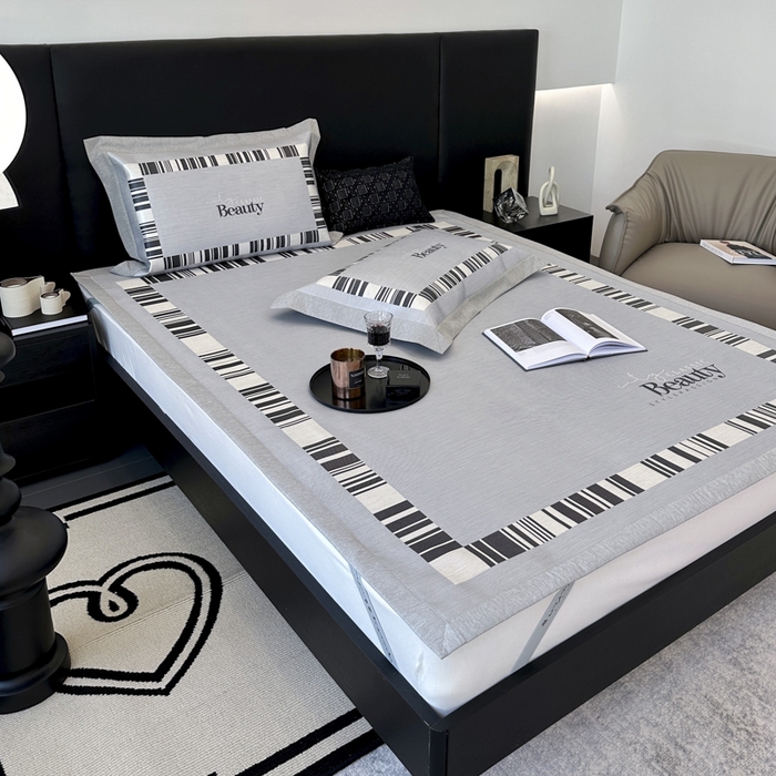 91家纺网 家纺一手货源 找家纺 JUICY 橘滋家纺 2024新款A类数码印花抑菌冰丝床席款床笠款软凉席套件 城市漫步（平席款）