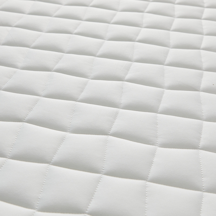 91家纺网 家纺一手货源 找家纺 祁恋婷家居 2024新款牛奶丝乳胶记忆棉床垫【床垫遮盖物】 格子白