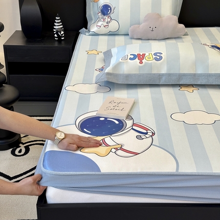 91家纺网 家纺一手货源 找家纺 （总）JUICY 橘滋家纺 2024新款A类数码印花抑菌冰丝床席款床笠款软凉席套件