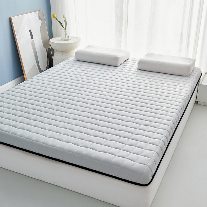 91家纺网 家纺一手货源 找家纺 祁恋婷家居 2024新款牛奶丝乳胶记忆棉床垫【床垫遮盖物】 格子灰