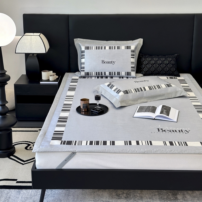 91家纺网 家纺一手货源 找家纺 JUICY 橘滋家纺 2024新款A类数码印花抑菌冰丝床席款床笠款软凉席套件 城市漫步（平席款）