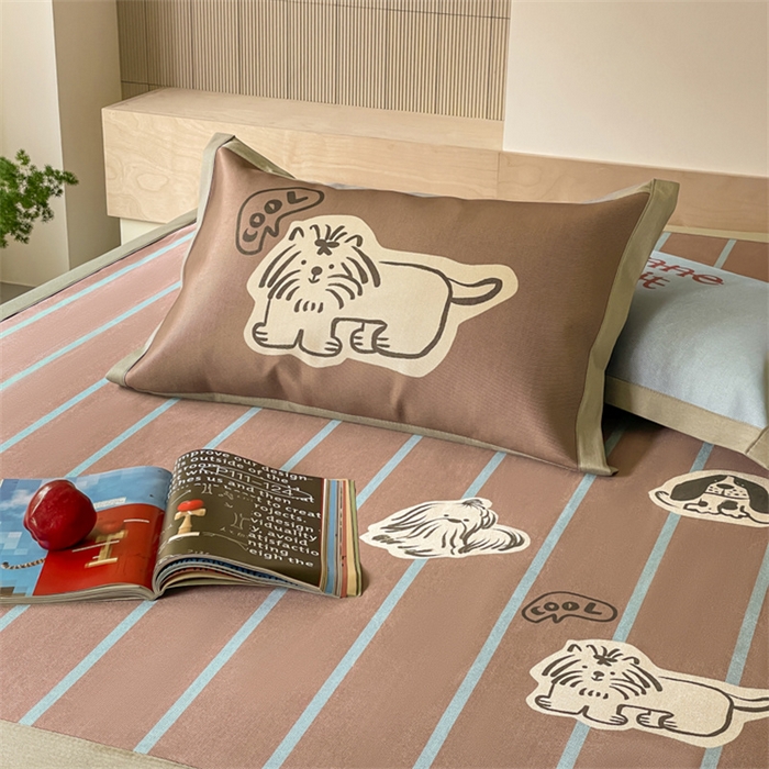 91家纺网 家纺一手货源 找家纺 圆岛家纺 2024新款900D卡通冰丝养生席 美拉德小狗