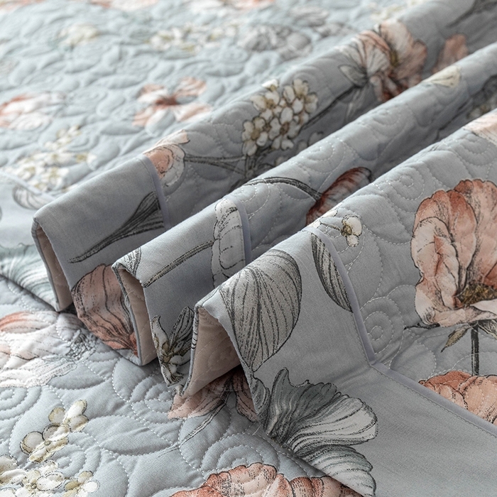 91家纺网 家纺一手货源 找家纺 优乐家纺 2025新款全棉斜纹13376宽边枕套床盖三件套 蔚然花