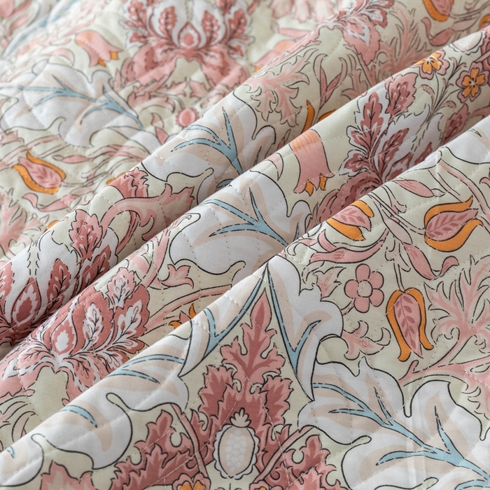 91家纺网 家纺一手货源 找家纺 优乐家纺 2025新款纯棉印花夹棉系列四件套-纽扣款 普卡拉-红