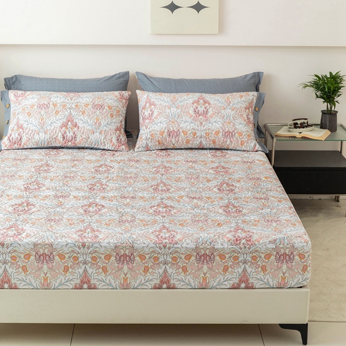 91家纺网 家纺一手货源 找家纺 优乐家纺 2025新款纯棉印花夹棉床笠三件套系列-纽扣款 普卡拉-红