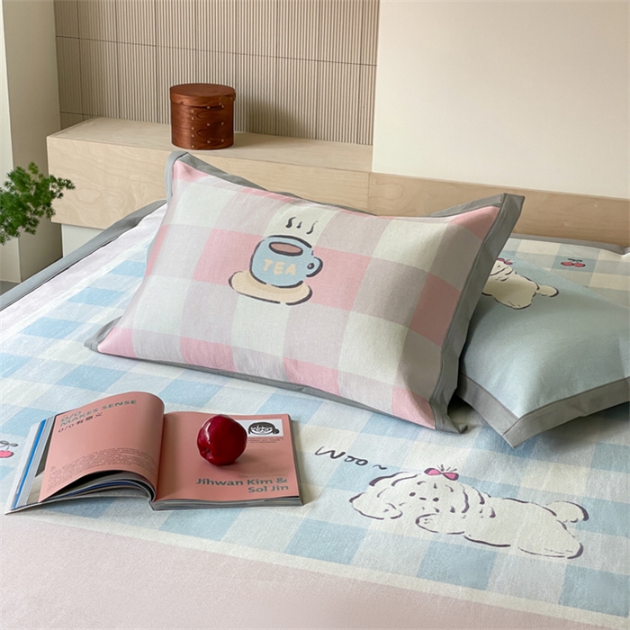 91家纺网 家纺一手货源 找家纺 圆岛家纺 2024新款900D卡通冰丝养生席 格子小狗