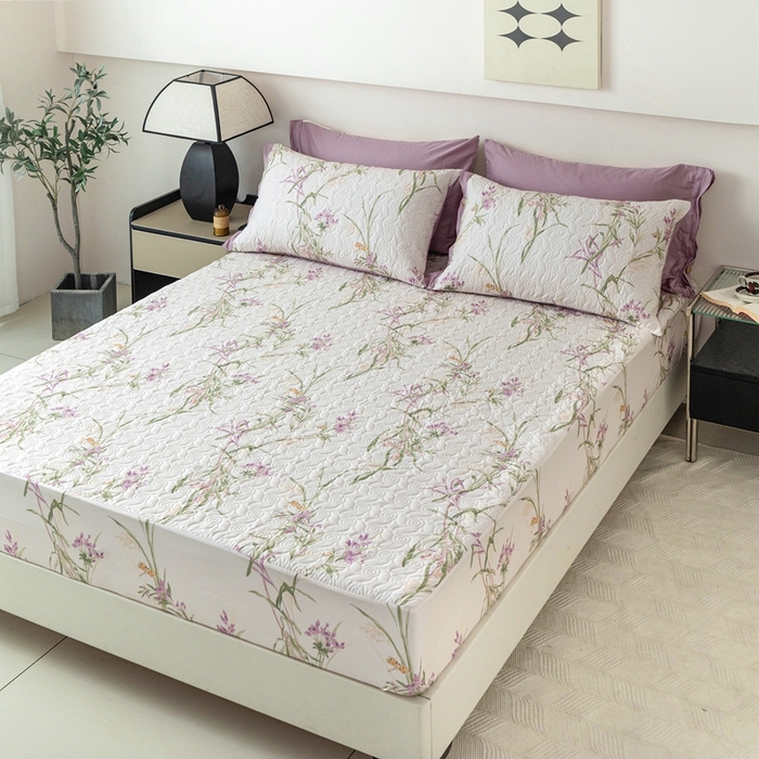 91家纺网 家纺一手货源 找家纺 优乐家纺 2025新款纯棉印花夹棉床笠三件套系列-纽扣款 迷雾