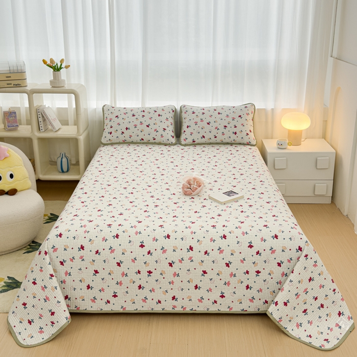 91家纺网 家纺一手货源 找家纺 金丝鸟家纺 2024新款双面全棉夹棉床盖 花束