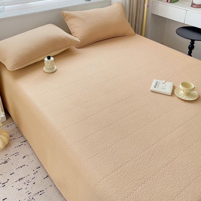 91家纺网 家纺一手货源 找家纺 羽爱家纺 2024新款双面纯色全棉水洗床盖 米驼