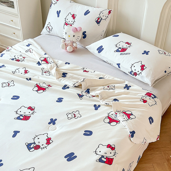 91家纺网 家纺一手货源 找家纺 天瑜家纺 2024新款三丽鸥针织夏被 字母KT