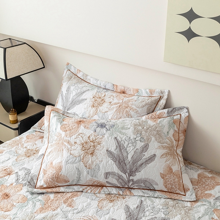 91家纺网 家纺一手货源 找家纺 优乐家纺 2025新款全棉斜纹13376宽边枕头套 春意盎然