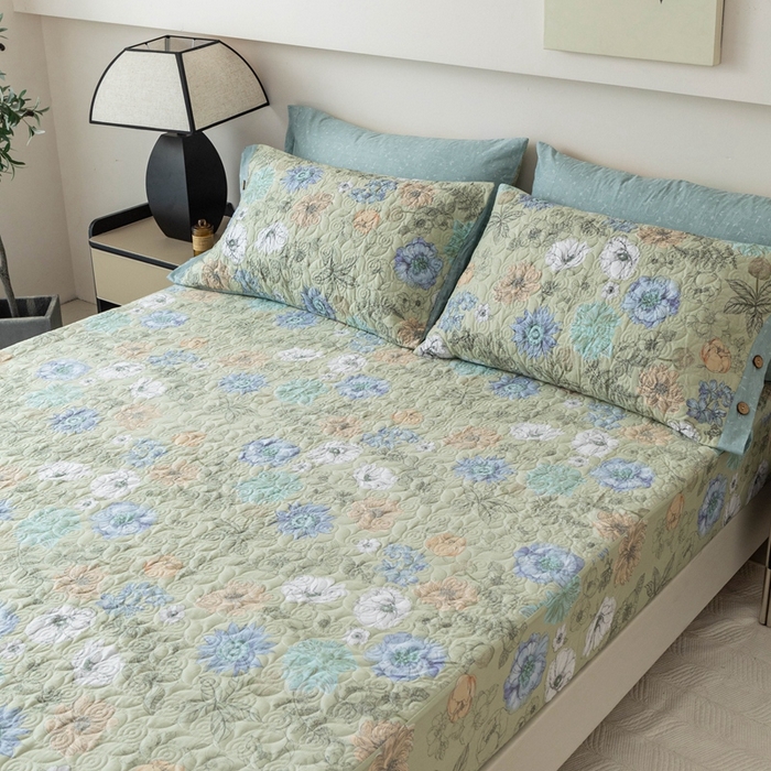 91家纺网 家纺一手货源 找家纺 优乐家纺 2025新款纯棉印花夹棉床笠三件套系列-纽扣款 安琪-绿