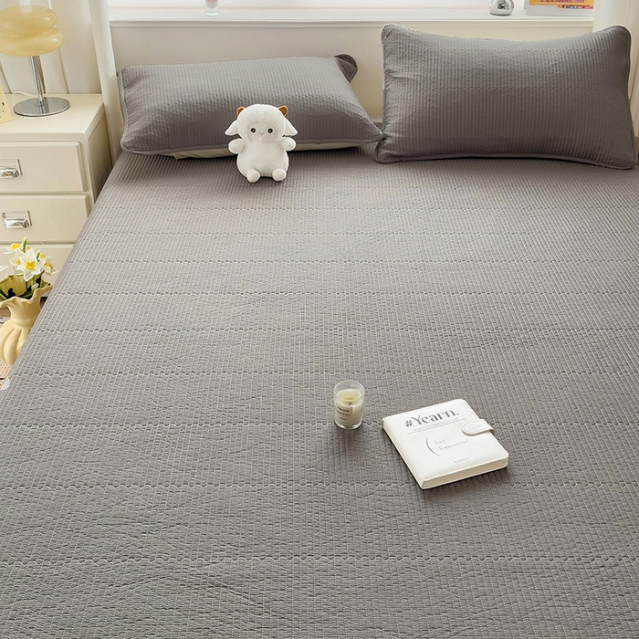 91家纺网 家纺一手货源 找家纺 羽爱家纺 2024新款双面纯色全棉水洗床盖 浅灰