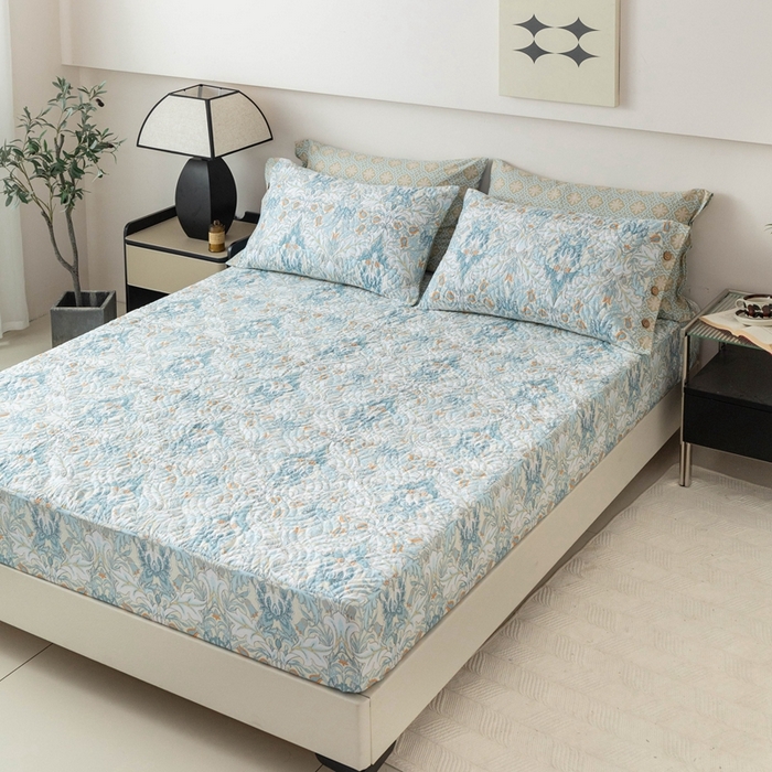 91家纺网 家纺一手货源 找家纺 优乐家纺 2025新款纯棉印花夹棉床笠三件套系列-纽扣款 普卡拉-兰