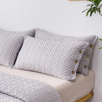 优乐家纺 2025新款纯棉印花夹棉枕套系列-纽扣款 雅乐之舞