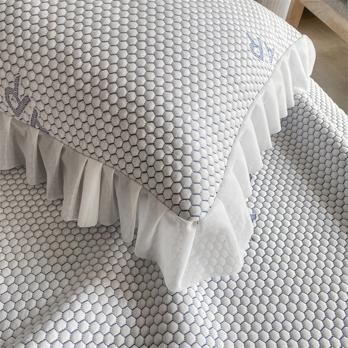 91家纺网 家纺一手货源 找家纺 叠派家纺 2024新款抗菌冰豆豆床裙款凉席-皇冠系 冰豆豆皇冠系列-床裙款 淡雅灰