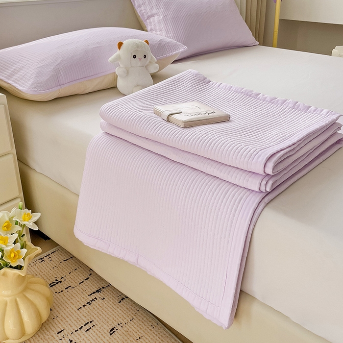 91家纺网 家纺一手货源 找家纺 羽爱家纺 2024新款双面纯色全棉水洗床盖 浅紫