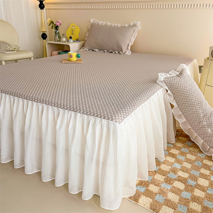 91家纺网 家纺一手货源 找家纺 屹成家纺 2024新款凉豆豆床裙款冰丝凉席 豆豆-卡其