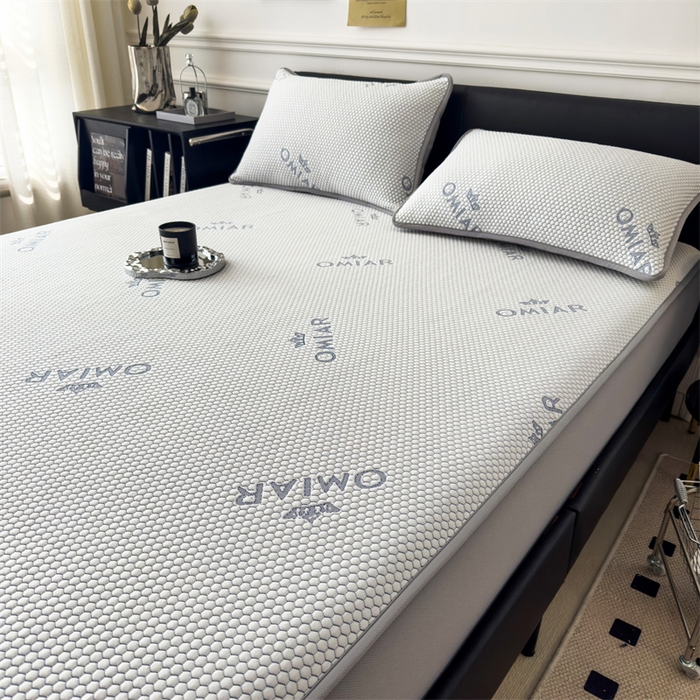 91家纺网 家纺一手货源 找家纺 （总）叠派家纺 2024新款抗菌冰豆豆床笠款凉席-皇冠