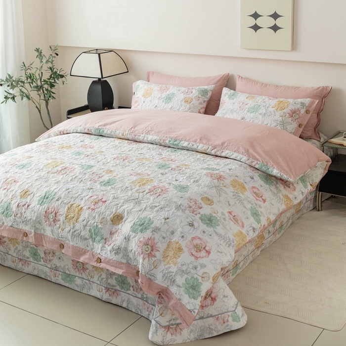 91家纺网 家纺一手货源 找家纺 优乐家纺 2025新款纯棉印花夹棉系列四件套-纽扣款 安琪-黄