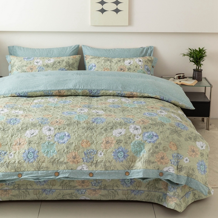 91家纺网 家纺一手货源 找家纺 优乐家纺 2025新款纯棉印花夹棉系列四件套-纽扣款 安琪-绿