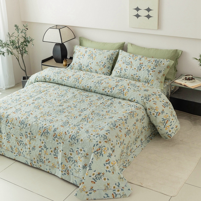 91家纺网 家纺一手货源 找家纺 优乐家纺 2025新款纯棉印花夹棉系列床盖三件套-纽扣款 朵唯