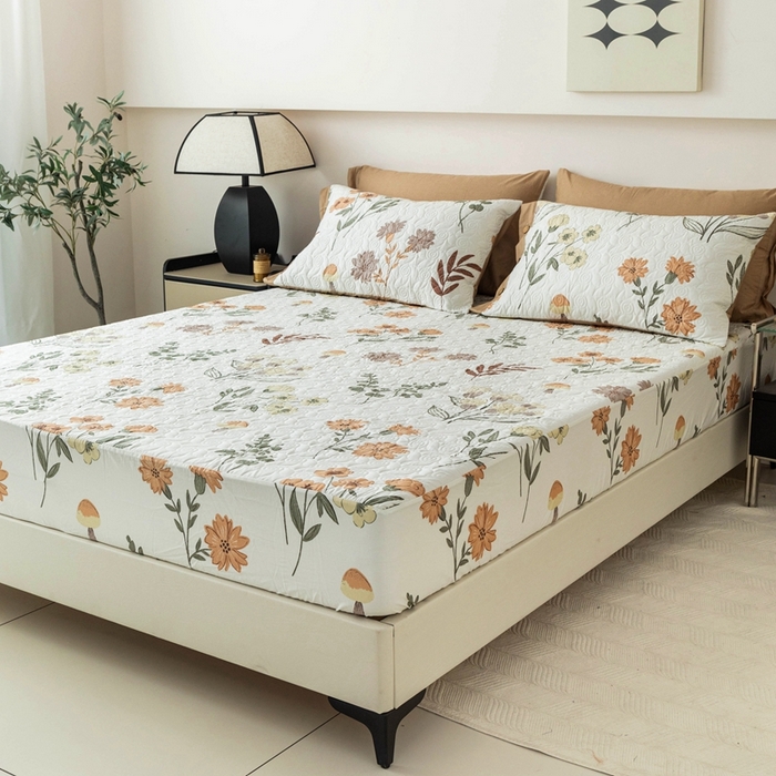 91家纺网 家纺一手货源 找家纺 优乐家纺 2025新款纯棉印花夹棉床笠三件套系列-纽扣款 南薇