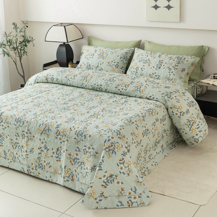 91家纺网 家纺一手货源 找家纺 优乐家纺 2025新款纯棉印花夹棉系列床盖三件套-纽扣款 朵唯