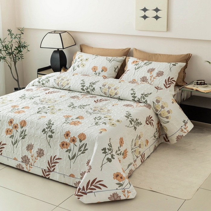 91家纺网 家纺一手货源 找家纺 优乐家纺 2025新款纯棉印花夹棉系列床盖三件套-纽扣款 南薇