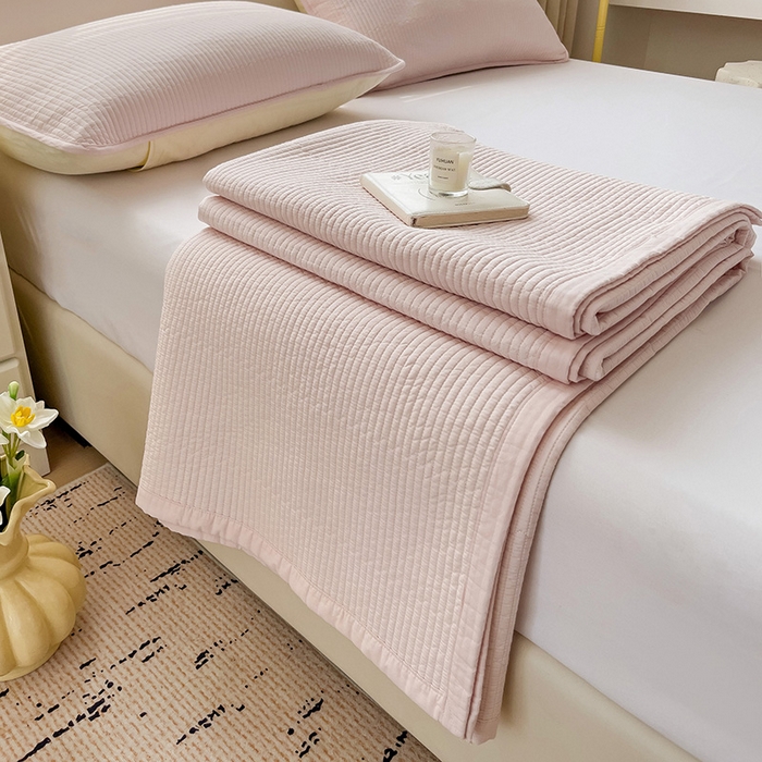 91家纺网 家纺一手货源 找家纺 羽爱家纺 2024新款双面纯色全棉水洗床盖 浅玉