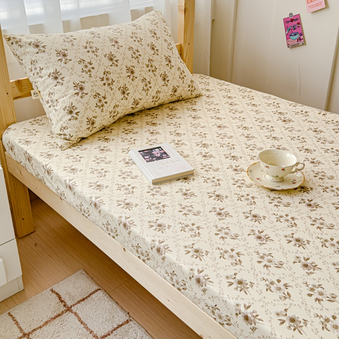 91家纺网 家纺一手货源 找家纺 金丝鸟家纺 2024新款学生款A类老粗布床笠 蔷薇