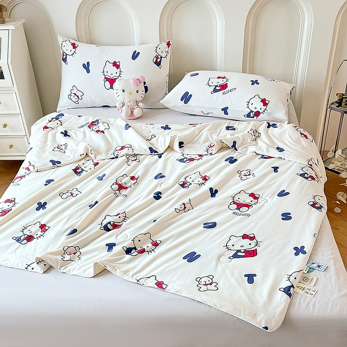 91家纺网 家纺一手货源 找家纺 天瑜家纺 2024新款三丽鸥针织夏被 字母KT