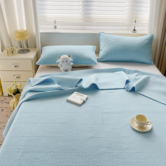 91家纺网 家纺一手货源 找家纺 羽爱家纺 2024新款双面纯色全棉水洗床盖 天蓝