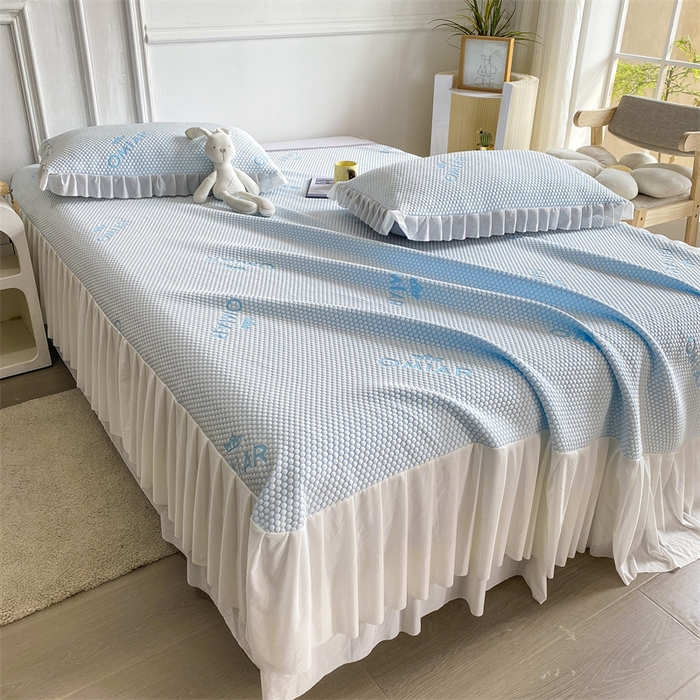 91家纺网 家纺一手货源 找家纺 叠派家纺 2024新款抗菌冰豆豆床裙款凉席-皇冠系 冰豆豆皇冠系列-床裙款-天空蓝