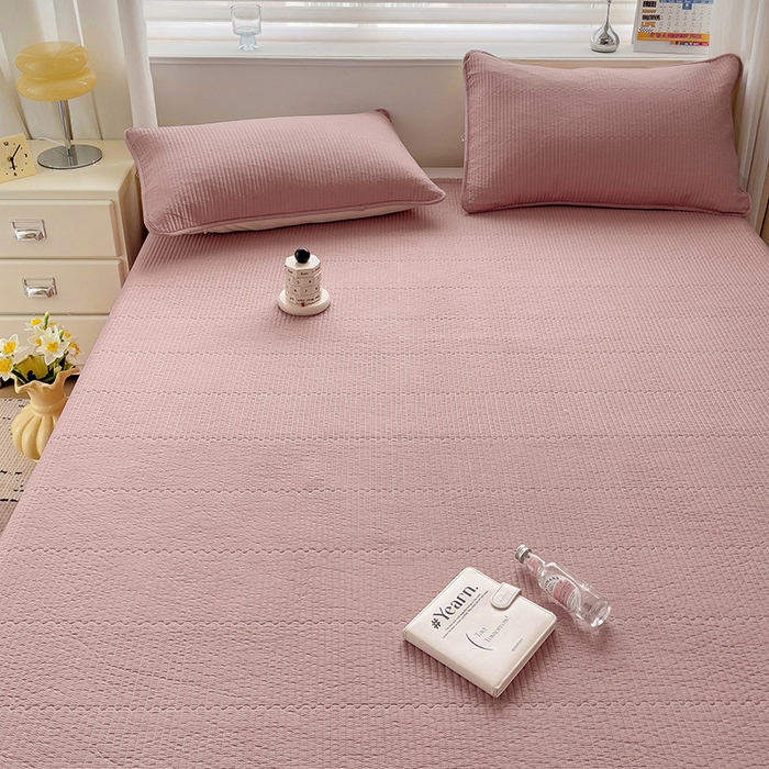 91家纺网 家纺一手货源 找家纺 羽爱家纺 2024新款双面纯色全棉水洗床盖 豆沙