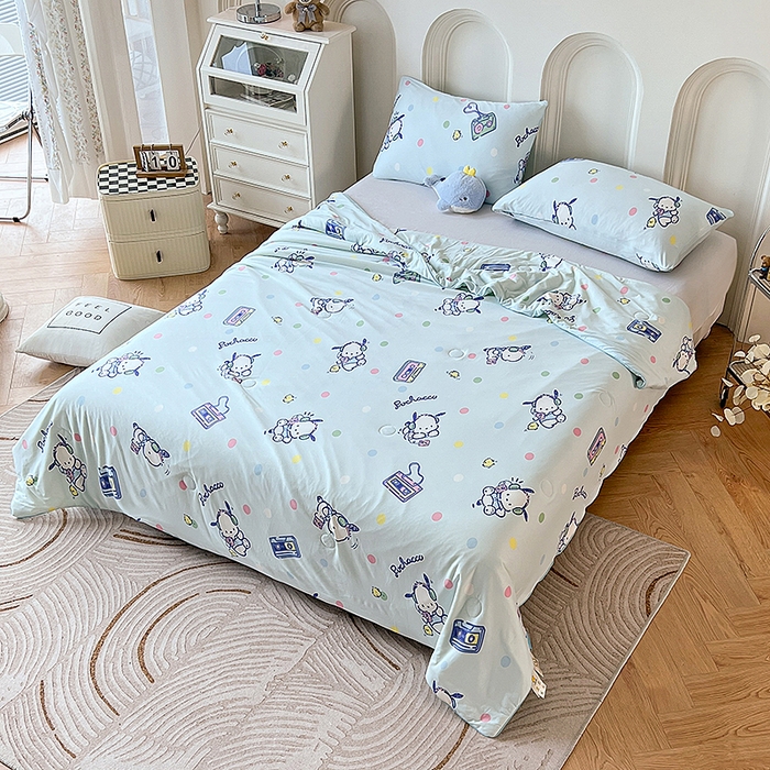 91家纺网 家纺一手货源 找家纺 天瑜家纺 2024新款三丽鸥针织夏被 帕恰狗蓝