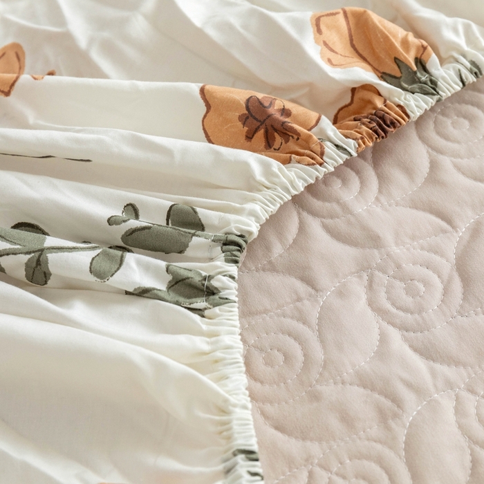 91家纺网 家纺一手货源 找家纺 优乐家纺 2025新款纯棉印花夹棉床笠三件套系列-纽扣款 南薇