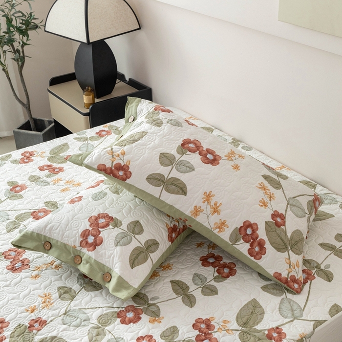 91家纺网 家纺一手货源 找家纺 优乐家纺 2025新款纯棉印花夹棉枕套系列-纽扣款 和颜悦色