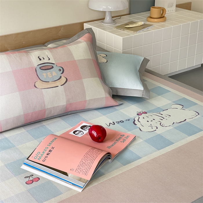 91家纺网 家纺一手货源 找家纺 圆岛家纺 2024新款900D卡通冰丝养生席 格子小狗