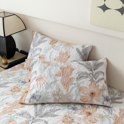 91家纺网 家纺一手货源 找家纺 （总）优乐家纺 2025新款纯棉印花夹棉枕套系列-纽扣款