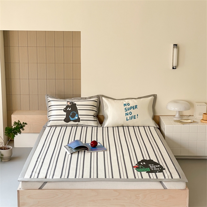 91家纺网 家纺一手货源 找家纺 圆岛家纺 2024新款900D卡通冰丝养生席 黑仔豆