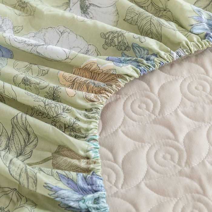 91家纺网 家纺一手货源 找家纺 优乐家纺 2025新款纯棉印花夹棉床笠三件套系列-纽扣款 安琪-绿