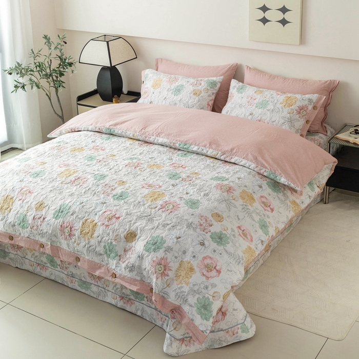 91家纺网 家纺一手货源 找家纺 优乐家纺 2025新款纯棉印花夹棉系列四件套-纽扣款 安琪-黄