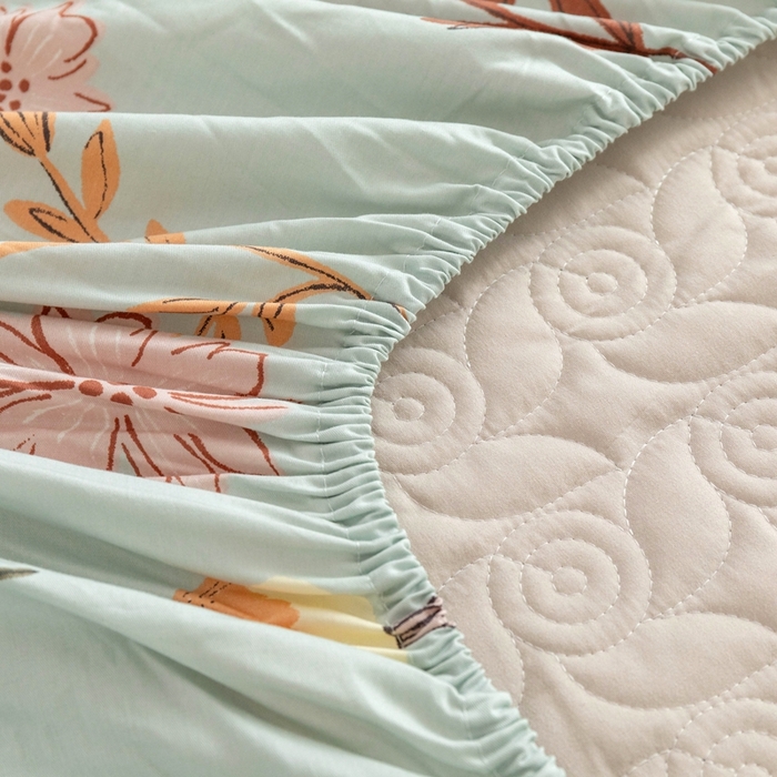 91家纺网 家纺一手货源 找家纺 优乐家纺 2025新款纯棉印花夹棉床笠三件套系列-纽扣款 南薇-兰