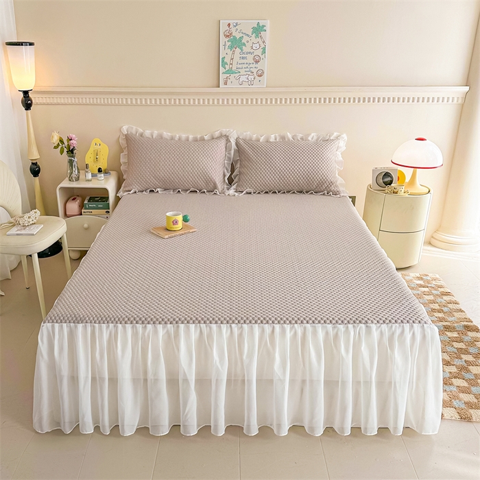 91家纺网 家纺一手货源 找家纺 屹成家纺 2024新款凉豆豆床裙款冰丝凉席 豆豆-卡其