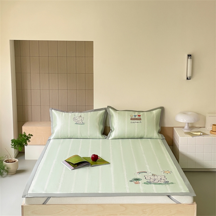 91家纺网 家纺一手货源 找家纺 圆岛家纺 2024新款900D卡通冰丝养生席 假日小象