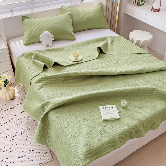 91家纺网 家纺一手货源 找家纺 羽爱家纺 2024新款双面纯色全棉水洗床盖 浅绿