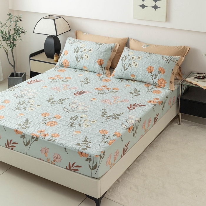 91家纺网 家纺一手货源 找家纺 优乐家纺 2025新款纯棉印花夹棉床笠三件套系列-纽扣款 南薇-兰