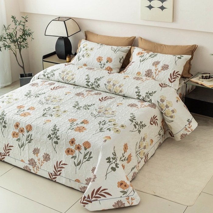 91家纺网 家纺一手货源 找家纺 优乐家纺 2025新款纯棉印花夹棉系列床盖三件套-纽扣款 南薇