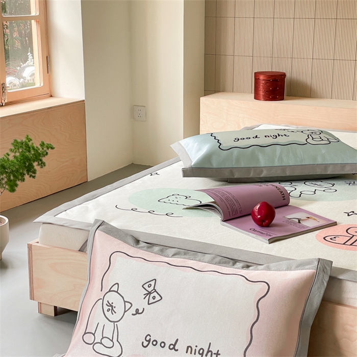 91家纺网 家纺一手货源 找家纺 圆岛家纺 2024新款900D卡通冰丝养生席 五彩小咪